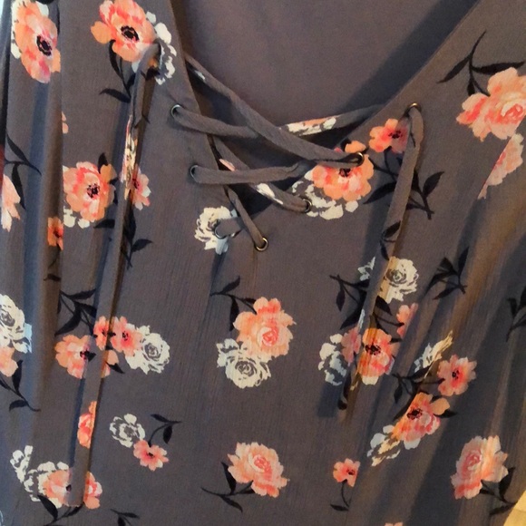 Torrid gray floral dress. - Picture 2 of 8